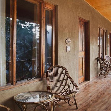 Shivadya Tirthan - Tirthan Valley Gushaini Екстер'єр фото
